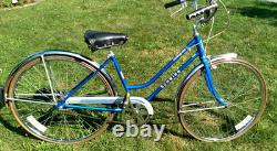 Vintage 1982 Schwinn 26 Collegiate 3-speed Coaster Bicycle Girl's Blue Complete