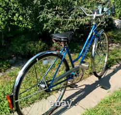 Vintage 1982 Schwinn 26 Collegiate 3-speed Coaster Bicycle Girl's Blue Complete