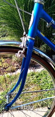 Vintage 1982 Schwinn 26 Collegiate 3-speed Coaster Bicycle Girl's Blue Complete