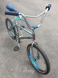 Vintage 1983/84 Schwinn Predator 20 Old School BMX Bike Chrome Blue