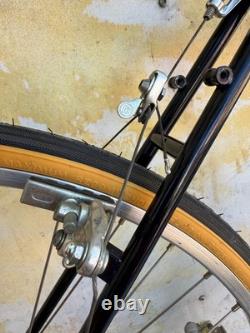 Vintage 1984 Schwinn Voyageur SP Touring bicycle Columbus tubing 19