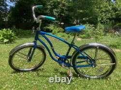 Vintage 1985 Schwinn Bantam Blue Bicycle 20in. Local Pick Up Only