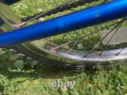 Vintage 1985 Schwinn Bantam Blue Bicycle 20in. Local Pick Up Only