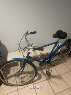 Vintage 1985 Schwinn Collegiate Men's 3-Speed Road Cruiser Bike Ready to Ride