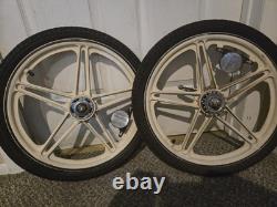 Vintage 1986 Schwinn Mag Wheels With Suntour Coaster Brake