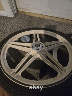 Vintage 1986 Schwinn Mag Wheels With Suntour Coaster Brake