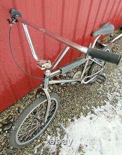Vintage 1987 Schwinn Predator 1/4 Dash Tri-Oval Race BMX Bike Black Chrome Origi