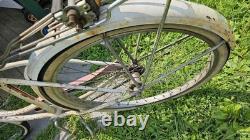 Vintage 26 Schwinn Deluxe Cruiser. Original Chicago Schwinn 1962