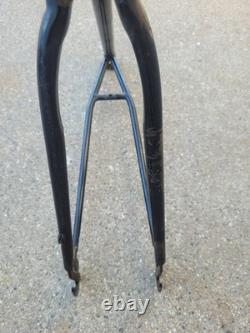 Vintage 80s Schwinn Maximizer 26 Mountain Bicycle Frame And Fork Vintage 80s Schwinn Maximizer 26 Mountain Bicycle Frame And Fork
