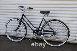 Vintage American made Schwinn 3 sp bicycle from private collection, new upgrades