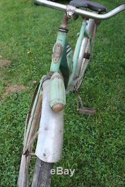 Vintage Antique Arnold Schwinn ACE Tank Girls Bicycle