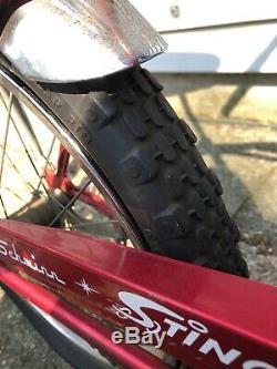 Vintage Beauty! 1975 SCHWINN Red STINGRAY Boys Bike / Original Tires / Bendix