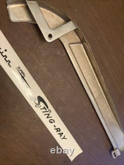 Vintage Chrome 1965-66 Schwinn Stingray Chainguard Super Deluxe Withtransfer decal