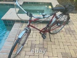 Vintage-Collectible Red 1970's Schwinn 3spd. Speedster Bike