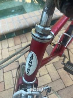 Vintage-Collectible Red 1970's Schwinn 3spd. Speedster Bike