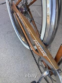 Vintage Coppertone 1964 Schwinn 2-Speed Jaguar Mark V Middleweight deluxe