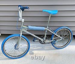 Vintage First Year 1982 SCHWINN PREDATOR Cromo Old School BMX Bike Chrome Vtg