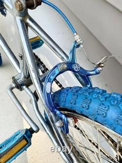 Vintage First Year 1982 SCHWINN PREDATOR Cromo Old School BMX Bike Chrome Vtg