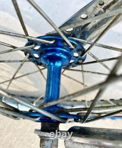 Vintage First Year 1982 SCHWINN PREDATOR Cromo Old School BMX Bike Chrome Vtg