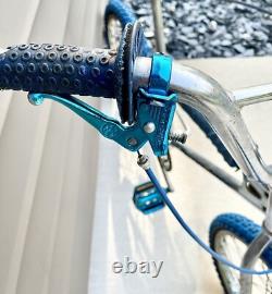 Vintage First Year 1982 SCHWINN PREDATOR Cromo Old School BMX Bike Chrome Vtg