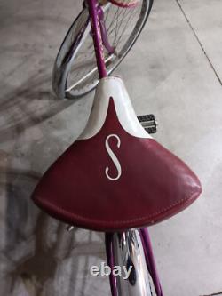 Vintage Girls 1967 Schwinn Hollywood Cruiser Bicycle Automatic 2-Speed Violet