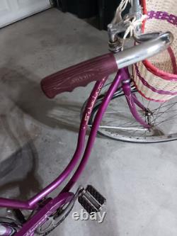 Vintage Girls 1967 Schwinn Hollywood Cruiser Bicycle Automatic 2-Speed Violet
