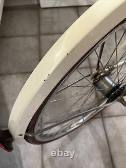 Vintage Ladies Schwinn Breeze Speed Bike White/Cream Color #GM817276 Built 7/76