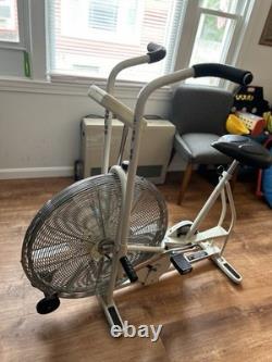 Vintage MCM WHITE SCHWINN AIRDYNE dual action EXERCISE BIKE Vintage MCM WHITE SCHWINN AIRDYNE dual action EXERCISE BIKE
