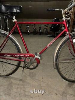 Vintage Men's Schwinn Red Speedster Bike