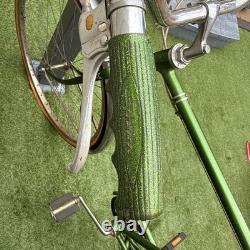Vintage Mens Schwinn Speedster 3-Speed Green Bicycle Made in USA 1970s