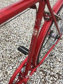 Vintage Mid Century Schwinn Racer Mens Bicycle 27in Red