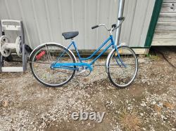 Vintage Original 1970s USA Schwinn Breeze Bicycle Good Condition