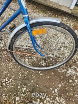 Vintage Original 1970s USA Schwinn Breeze Bicycle Good Condition