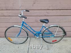 Vintage Original 1970s USA Schwinn Breeze Bicycle LOCAL PICKUP ONLY