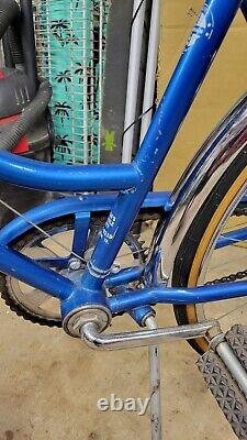 Vintage Original 1970s USA Schwinn Breeze Bicycle Nice Shape, Rides Good