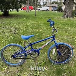 Vintage Original 1980's Schwinn Predator Aerostar Blue BMX Bike (c)