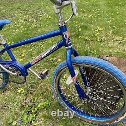 Vintage Original 1980's Schwinn Predator Aerostar Blue BMX Bike (c)