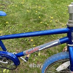 Vintage Original 1980's Schwinn Predator Aerostar Blue BMX Bike (c)