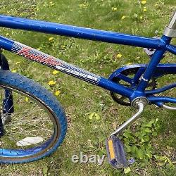 Vintage Original 1980's Schwinn Predator Aerostar Blue BMX Bike (c)