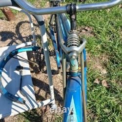 Vintage Original Schwinn Hornet Bicycle 1958 2 Toned Blue Springer Front Deco
