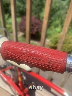 Vintage Original Schwinn Stringray Pixie Sparkle Banana Seat Bike Red & Chrome