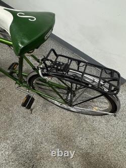 Vintage Pair his and hers Schwinn 1974 bikes great condition new tires