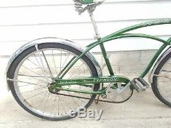 Vintage Rare Schwinn Typhoon 24 Bicycle Green Original Chicago