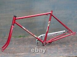 Vintage Red Schwinn Traveler Bike FRAME FORK CHAINGUARD 26 Wheels Tour Bicycle