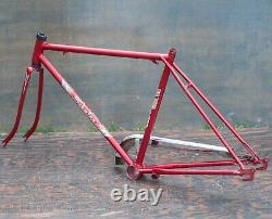 Vintage Red Schwinn Traveler Bike FRAME FORK CHAINGUARD 26 Wheels Tour Bicycle
