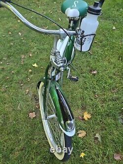 Vintage Retro Green/White Schwinn Horn Tank Cruiser Deluxe 7 Bicycle