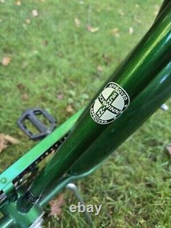 Vintage Retro Green/White Schwinn Horn Tank Cruiser Deluxe 7 Bicycle