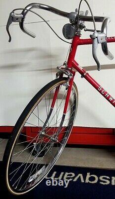 Vintage Road Bicycle 1981 Schwinn Traveler Xtra Lite Mens 23 Frame 10 Speed