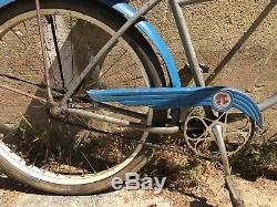 Vintage SCHWINN Bicycle