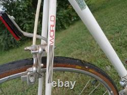 Vintage SCHWINN WORLD Road Bike Steel 58cm Suntour 10 Speed Touring 27